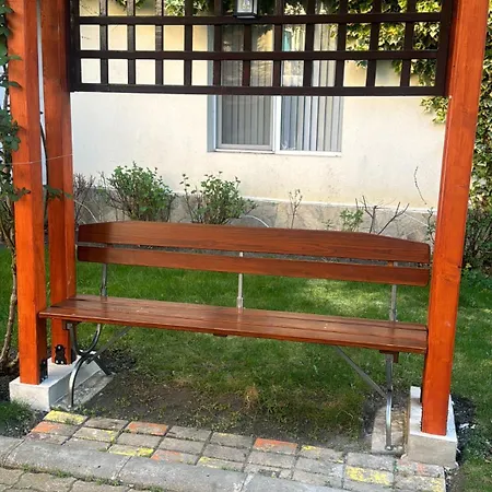 Yassen 公寓 *